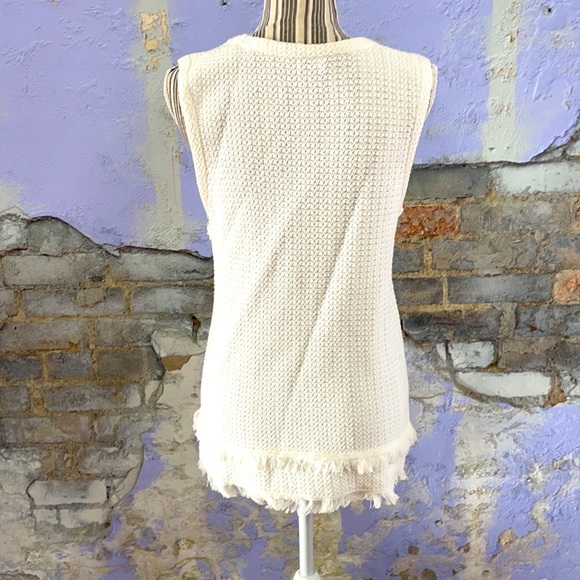 JCrew sleeveless sweater. - Picture 4 of 5